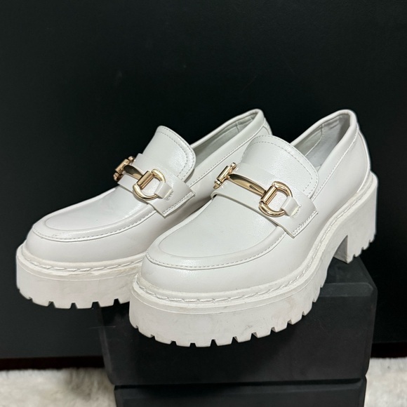 STEVE MADDEN White platform loafers - Picture 2 of 4